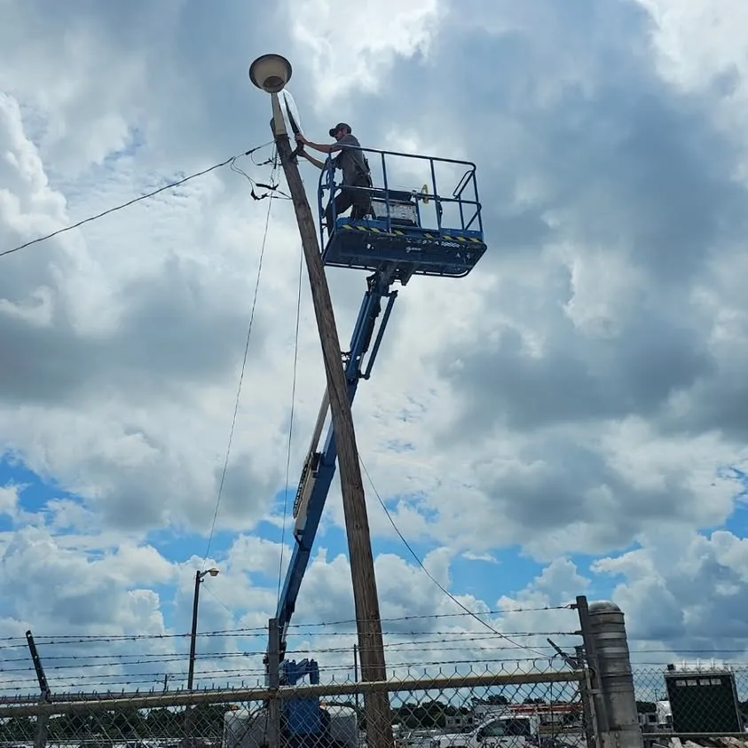 New energy-efficient LED pole lighting going up in Crowley